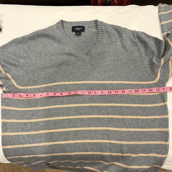 Men’s Lands’ End Gray with Tan Stripe Sweater - Picture 8 of 9
